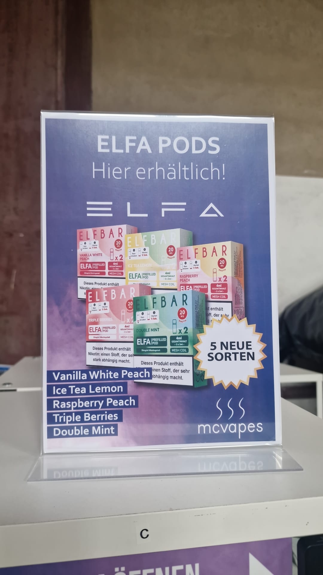 Gratis A4-Motiv inkl. Theken-Aufsteller - McVapes